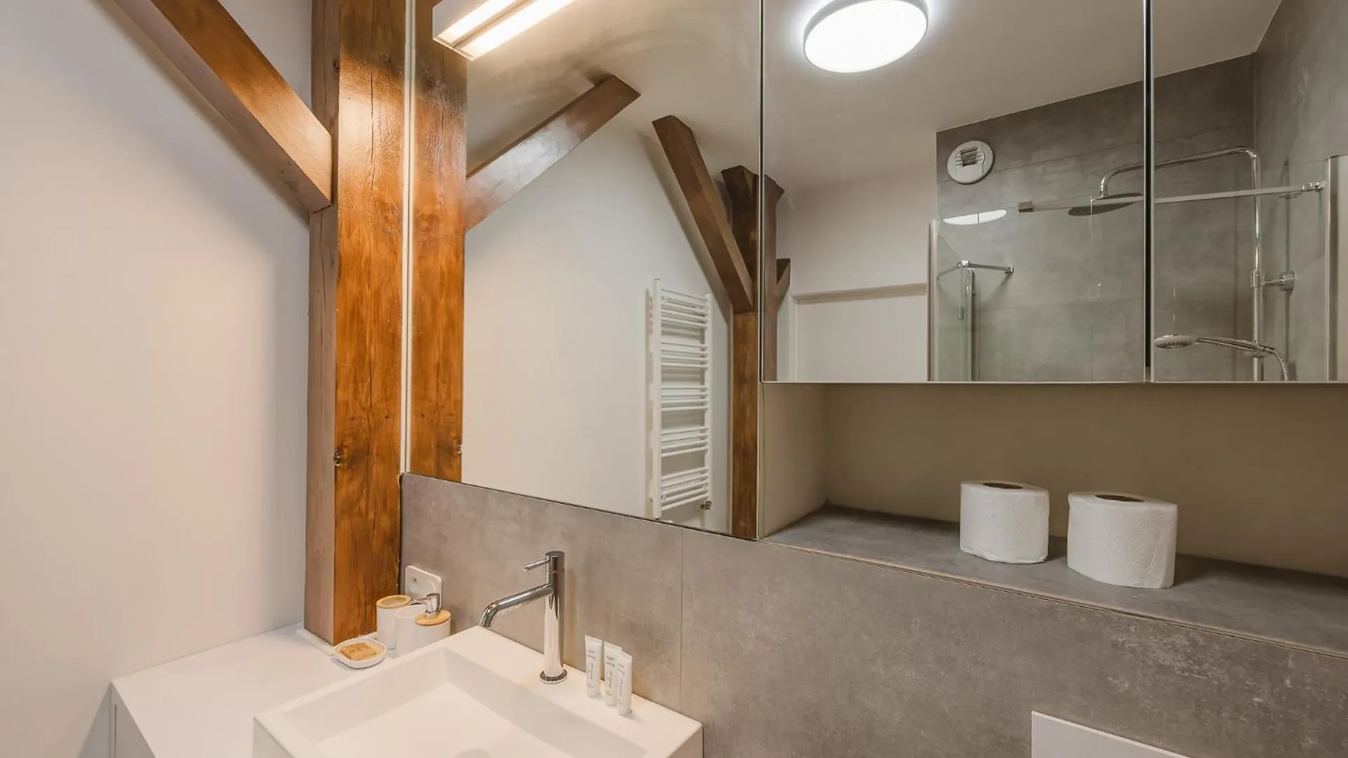 Park Wilsona Stylish Apartment By Bookinghost Poznań