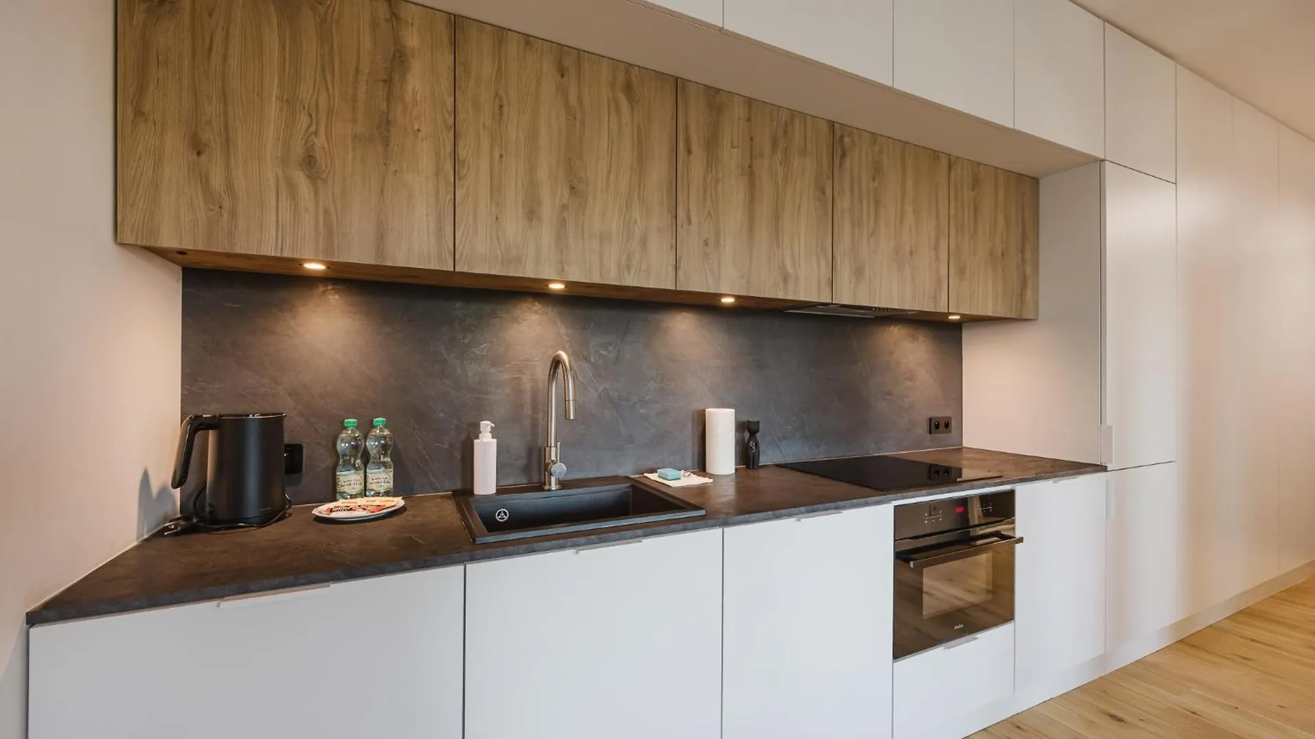 Park Wilsona Stylish Apartment By Bookinghost Poznań